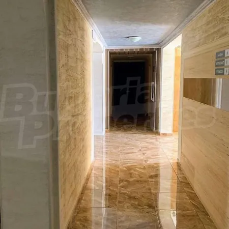 Zori apartment Vip zone * Sunny Beach