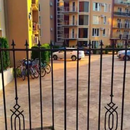 Zori apartment Vip zone * Sunny Beach